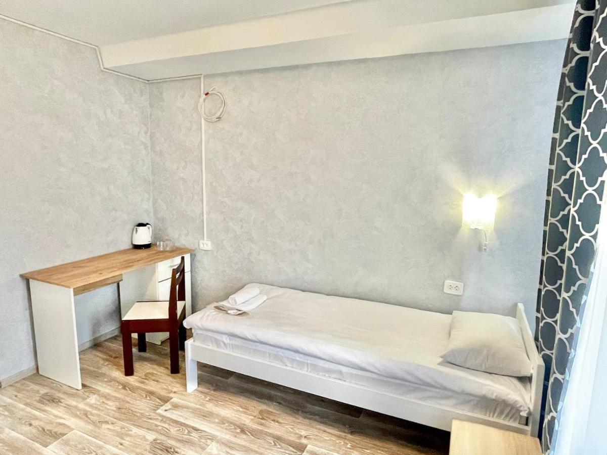 Hotel 7F Kiev Ngoại thất bức ảnh